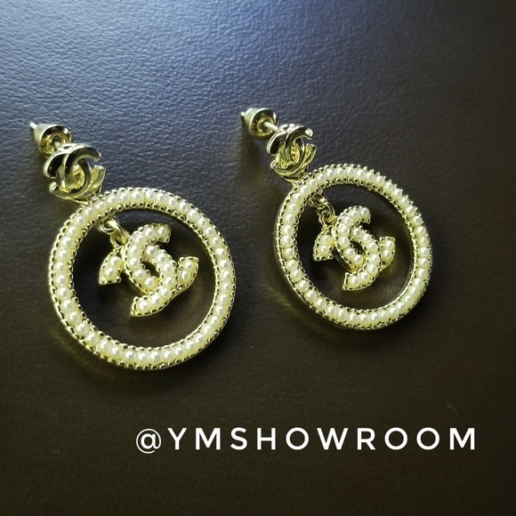 Zara Jewelry - 🔥1 Left 🔥Cute small pearl earrings